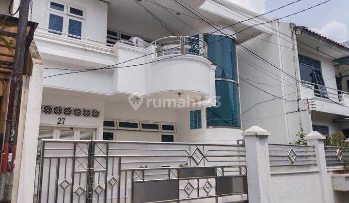 Rumah 2 Lantai di Jl Kesehatan Raya Petojo Selatan Gambir Jakpus 1