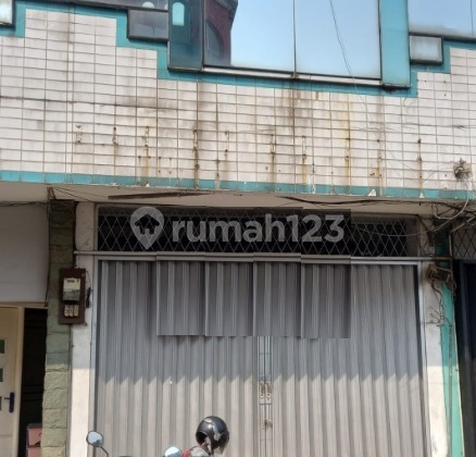 Ruko di Komplek Ruko Golden Plaza Fatmawati Jakarta Selatan