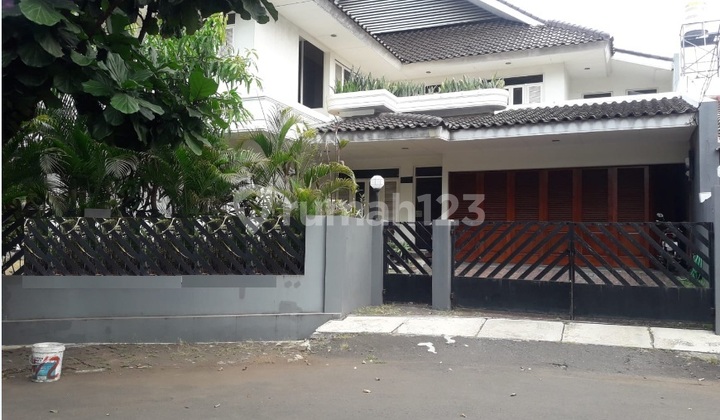 Rumah 2 lt Murah Jl Garuda I Bintaro Pesanggrahan Jakarta Selatan 1