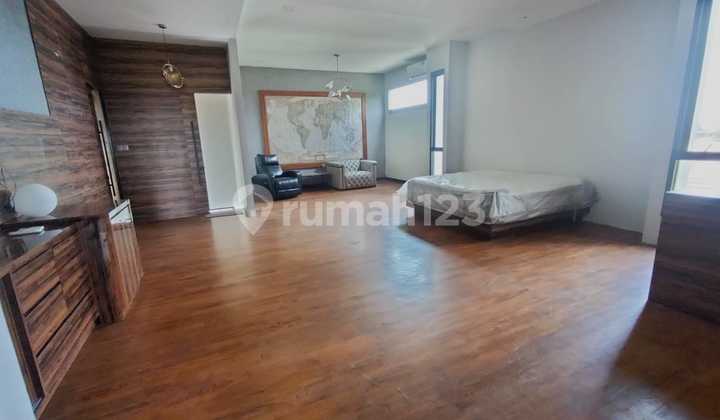 Rumah 3 lt di JL Kemang Utara Mampang Prapatan Jakarta Selatan 2