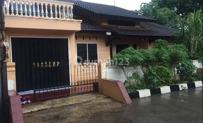 Dijual Rumah Tua, Strategis, Dekat Stasiun Kranji Dan Tol Becakkayu Serta Tol Jorr 2