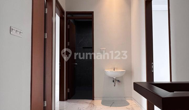 New Comfortable Minimalist House in Mekar Wangi 2