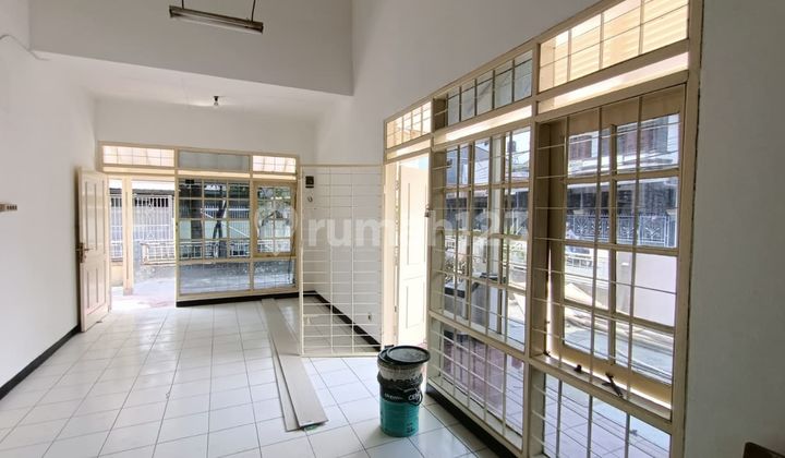 comfortable minimalist house in beautiful holis garden comfortable minimalist house in beautiful holis garden