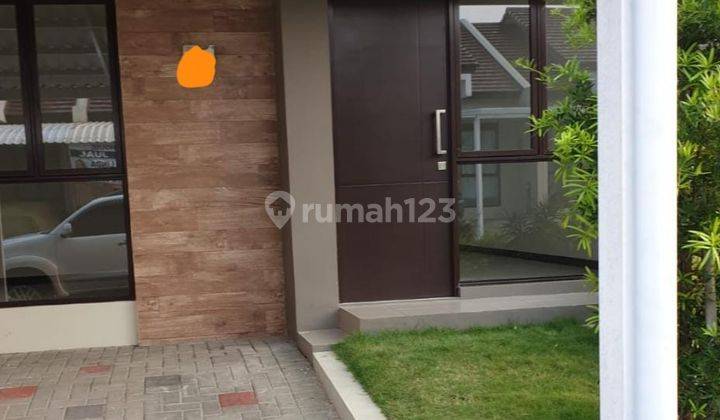 Rumah Cantik Minimalis di Kota Baru Parahyangan 2