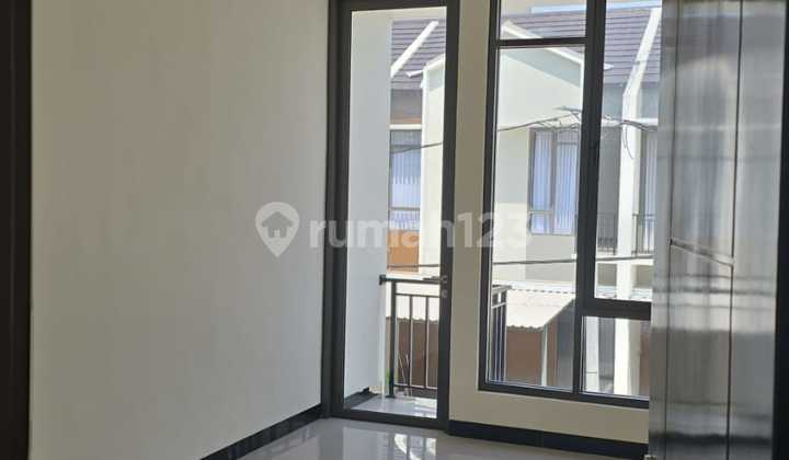 rumah nyaman modern di taman kopo indah v rumah nyaman modern di taman kopo indah v