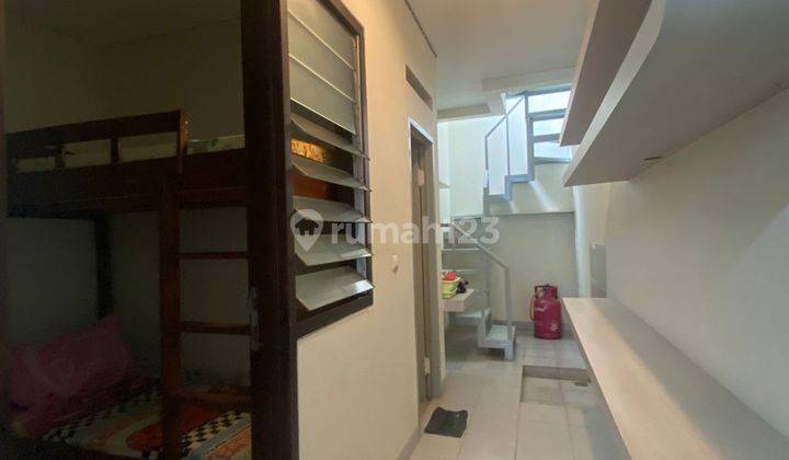 Disewakan rumah bagus terawat di setraduta  15