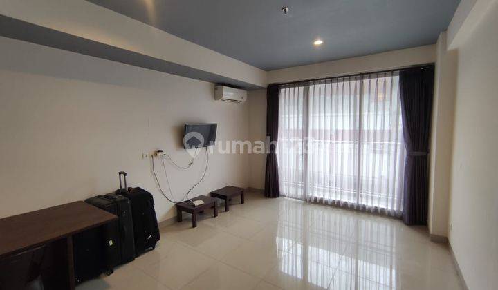 Dijual jarang ada Apartemen Semi Furnished di Dago Suites 1