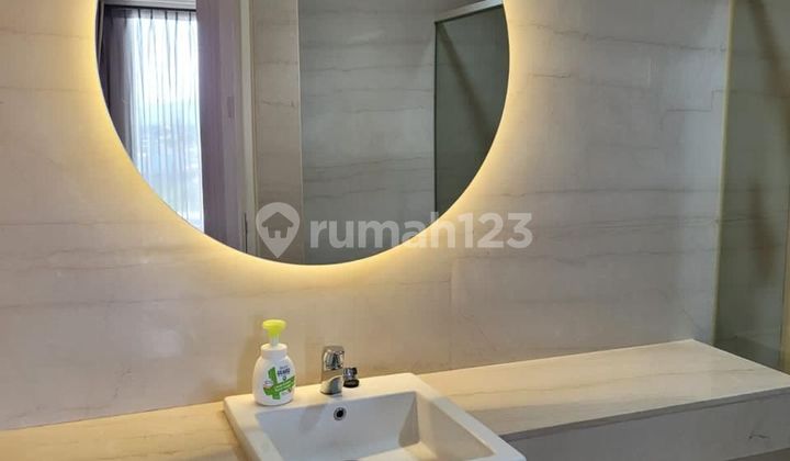 Disewakan Apartemen 3 Kamar Tidur Bagus Furnished Landmark Residence 2
