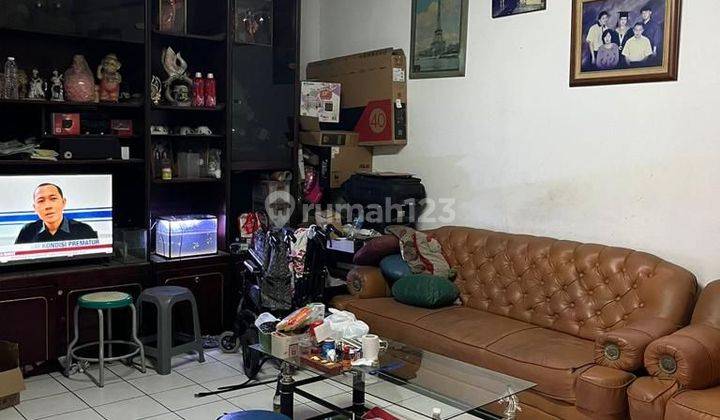 Rumah Tengah Kota Jual Cepat Di Kembar 1