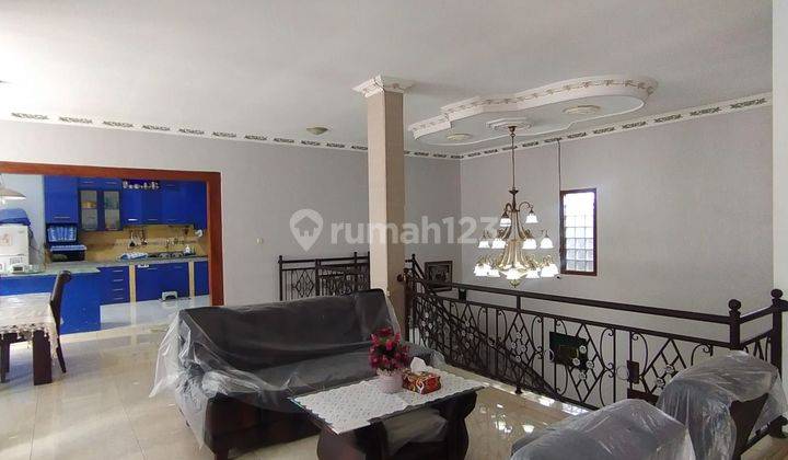 Rumah 2 Lantai Furnished Hook Di Ciwaruga 2