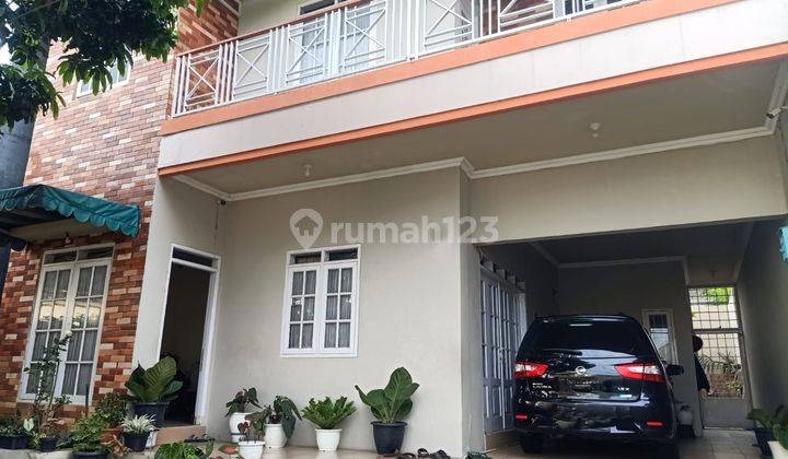 Rumah Dijual Modern 2 Lantai di Ciwaruga 2