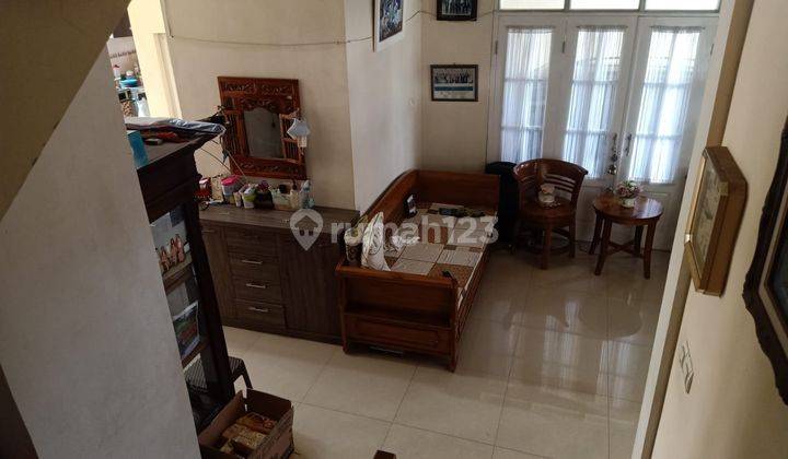 Rumah Dijual Modern 2 Lantai di Ciwaruga 1