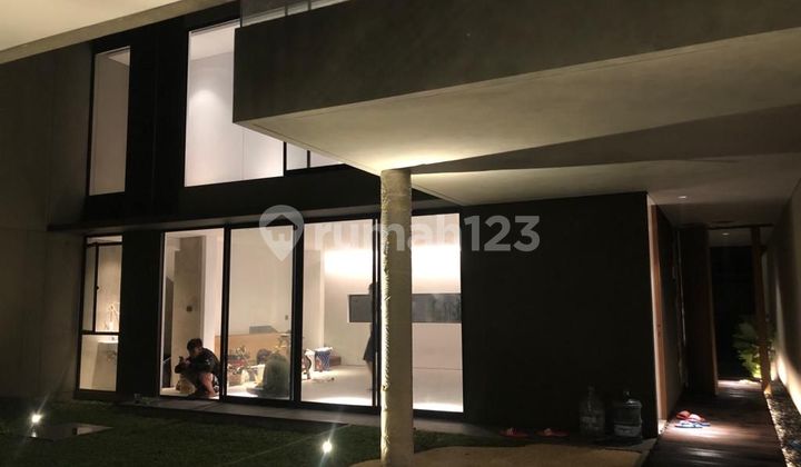 Bagus Rumah 2 Lantai Cozy Japanese Style Di Batununggal  2