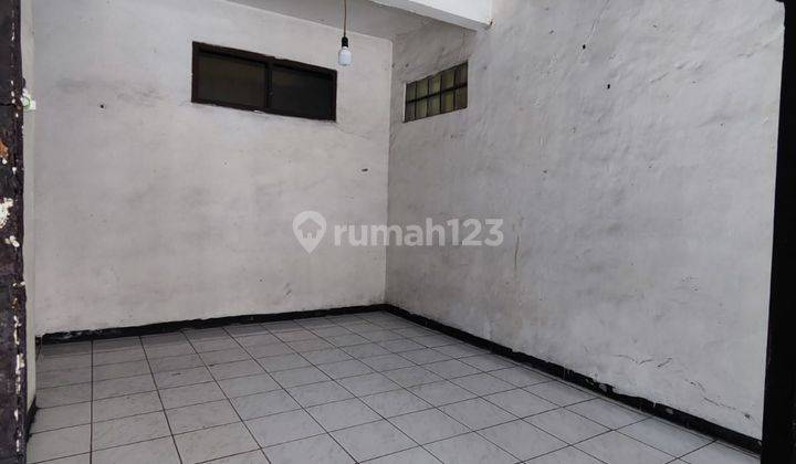 kosan aktif di sayap siliwangi 3 lantai strategis 1