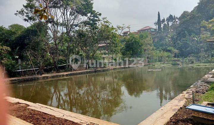 Comfortable and clean villa on the main road in Ciwidey 2