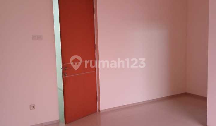 rumah minimalis nyaman di taman cibaduyut indah