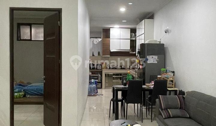 Rumah Nyaman Modern Lokasi di Mekar Wangi Rumah Nyaman Modern Lokasi di Mekar Wangi