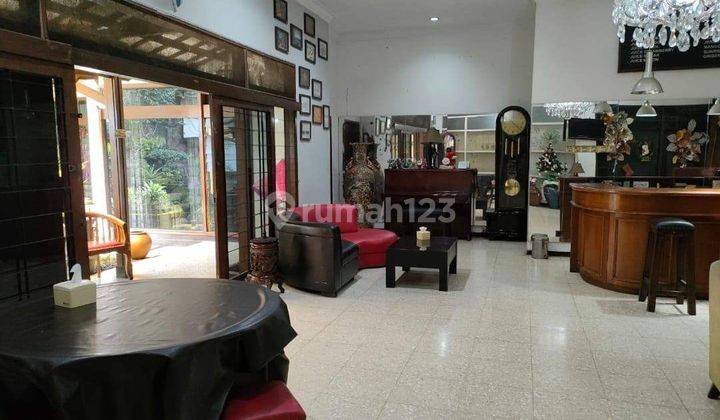 Rumah Dan Tempat Usaha Strategis di Jalan Lodaya 1