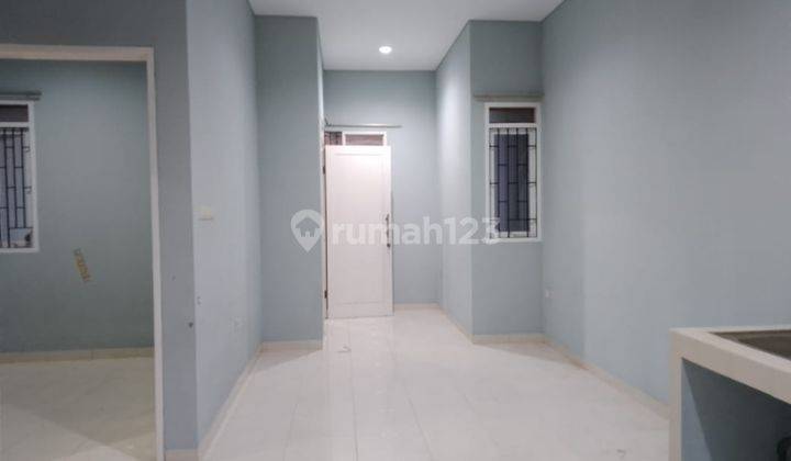 rumah nyaman minimalis di komplek pondok hijau 1