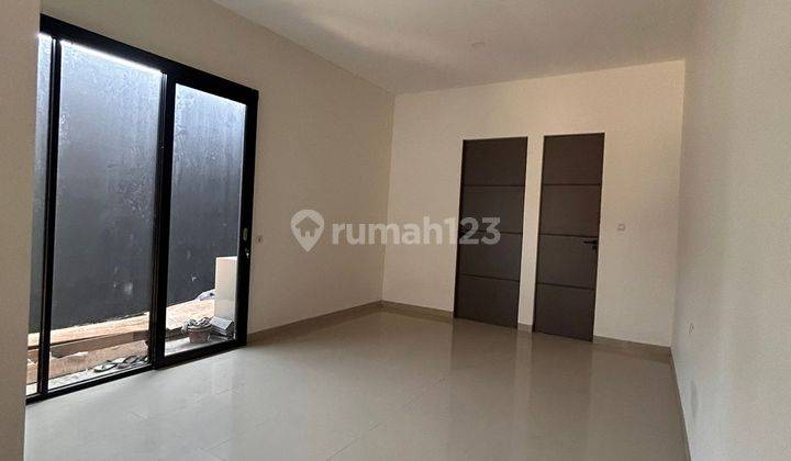 Rumah Minimalis Nyaman Dekat Podomoro Park 1