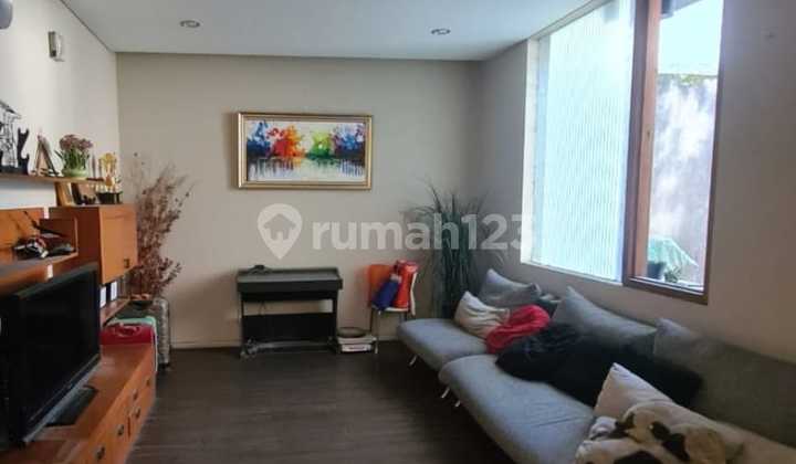 rumah cantik keren strategis di sayap pajajaran rumah cantik keren strategis di sayap pajajaran