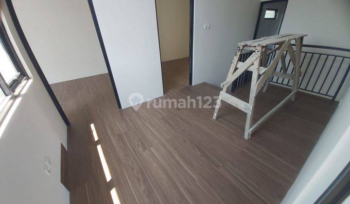 Rumah Baru Minimalis Cantik di Jalan Sekelimus 2