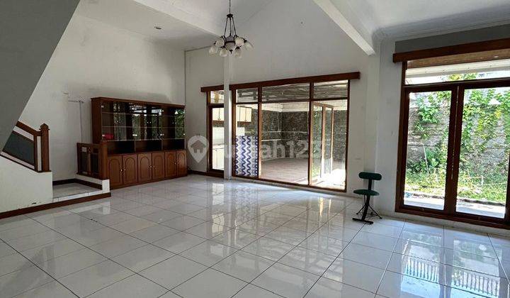 Rumah Cantik Nyaman di Parahyangan Permai 1