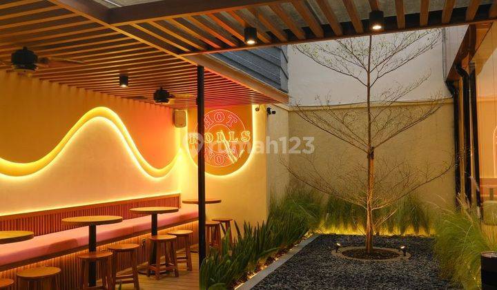 Rumah Untuk Usaha Cafe Atau Toko Lokasi di Sayap Riau 2