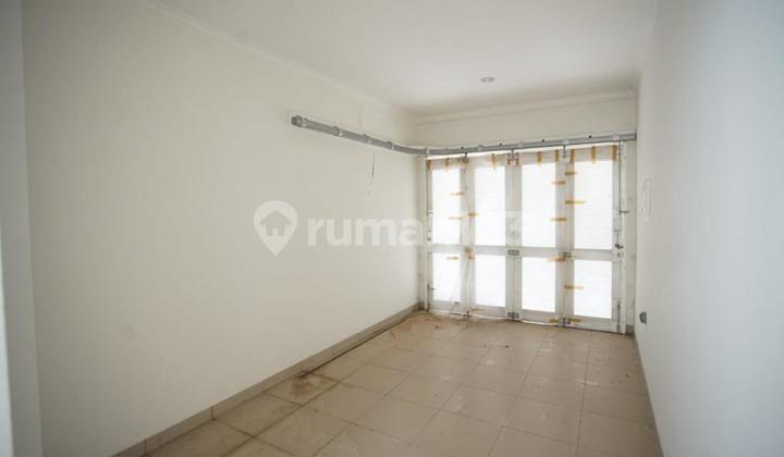 rumah minimalis nyaman di summarecon bandung