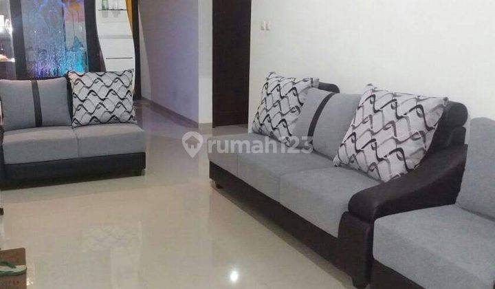 Rumah Cantik Minimalis di Kopo Permai Strategis 1