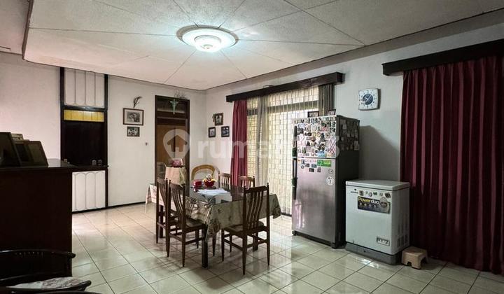 rumah cocok untuk usaha sangat strategis di area setiabudi rumah cocok untuk usaha sangat strategis di area setiabudi