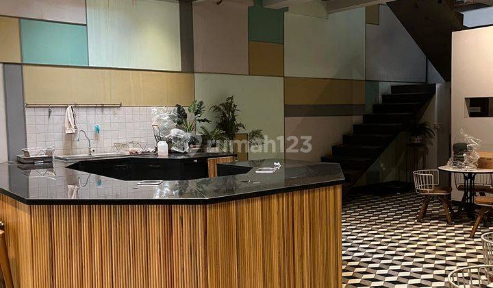 Ruang Usaha Cocok Untuk Cafe Kantor Siap Pakai di Pasirkaliki 1