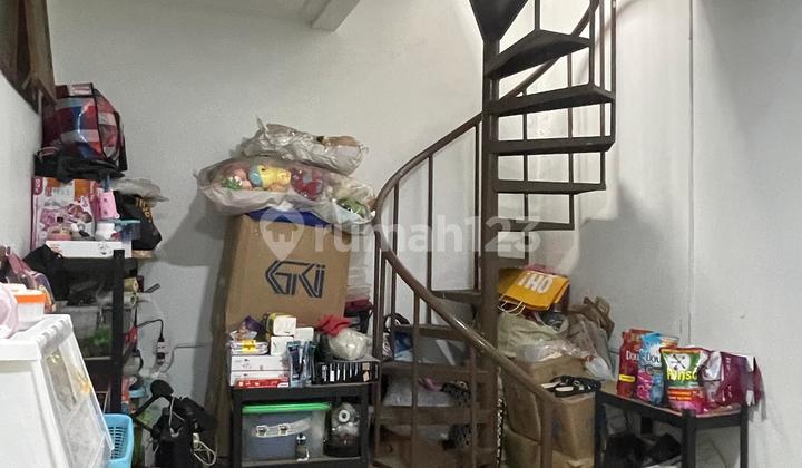 Comfortable Modern House Location in Mekar Wangi 2