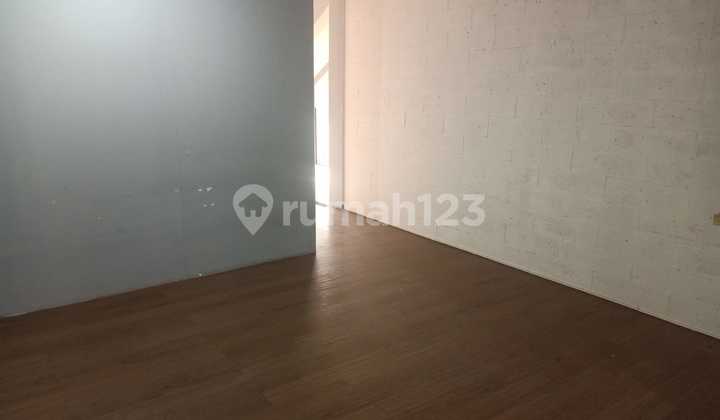 rumah untuk kantor 2 lantai nyaman di terusan sutami 2