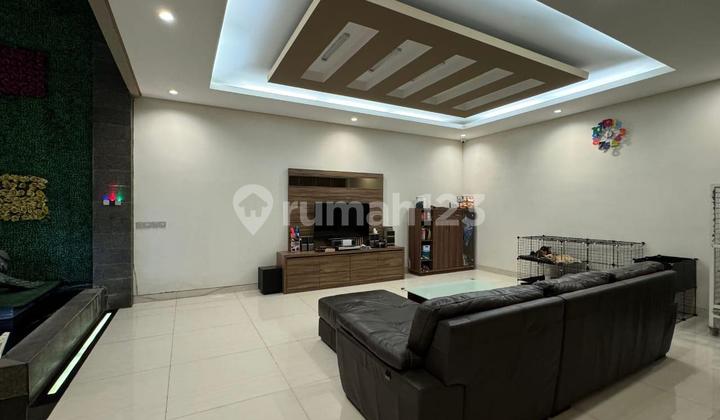 Luxury House Location in Kota Baru Parahyangan