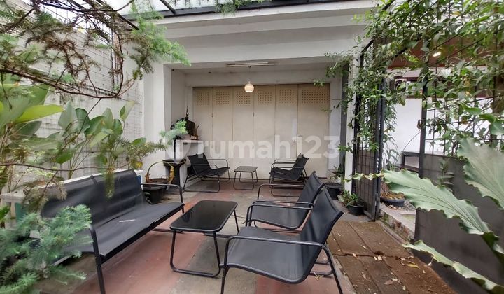 business space for every venture on Mainroad Buah Batu