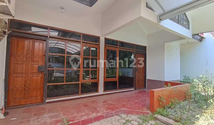 Sewa Rumah Minimalis Modern Lokasi Di Batununggal 2