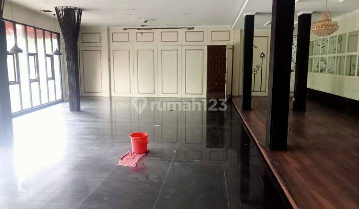 Tempat Usaha di Jalan Wastukencana Lokasi Strategis 2