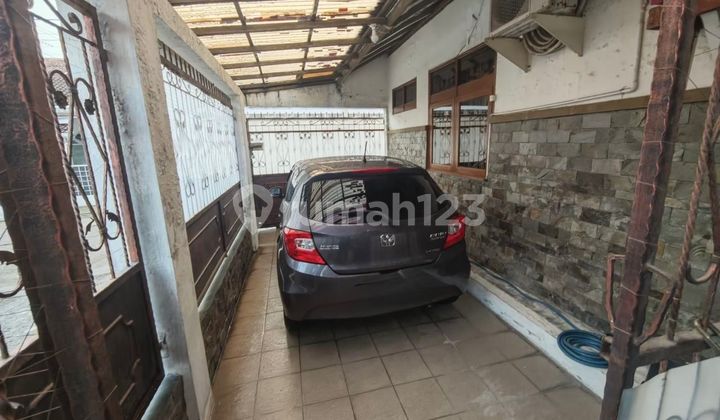 rumah nyaman modern di komplek taman kopo indah 1 2