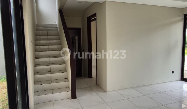 Rumah Bangunan Baru di Kota Baru Parahyangan 2