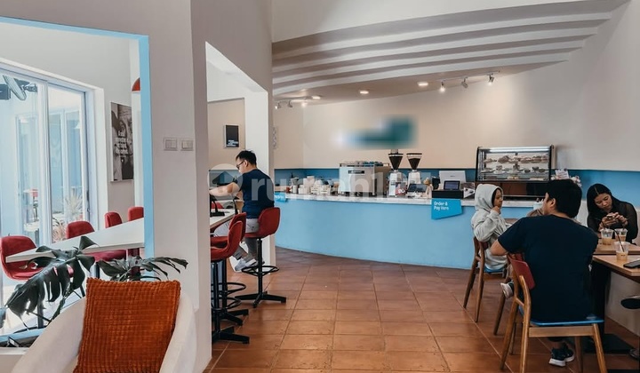 Very Strategic Business Space on Riau Wings Mainroad