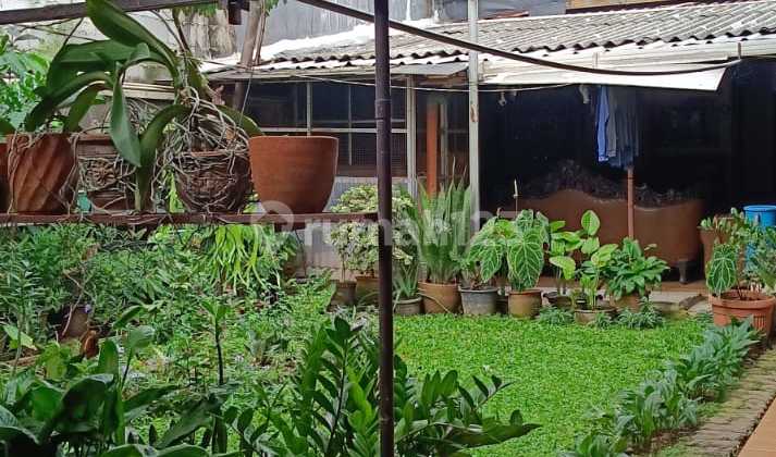 Dijual Rumah Kost Sangat Strategis Senen