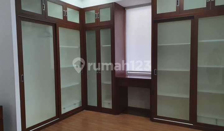 Disewakan rumah bagus dalam cluster fully furnished 2