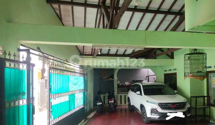 Dijual Rumah Hitung Tanah+kosan Strategis Bebas Banjir