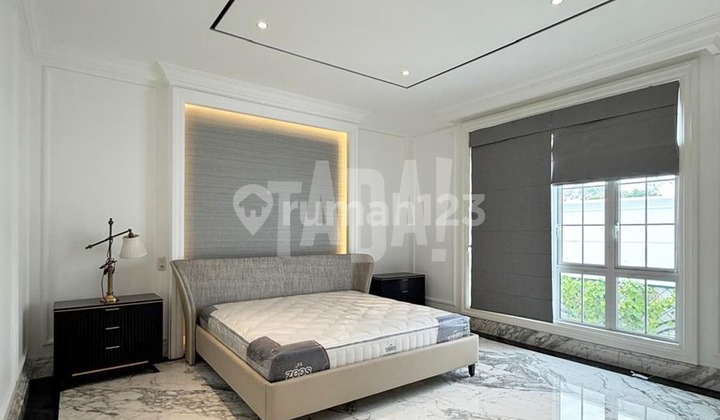 Dijual Rumah Sangat Strategis Menteng Private Pool, Lift dan Rooftop 2