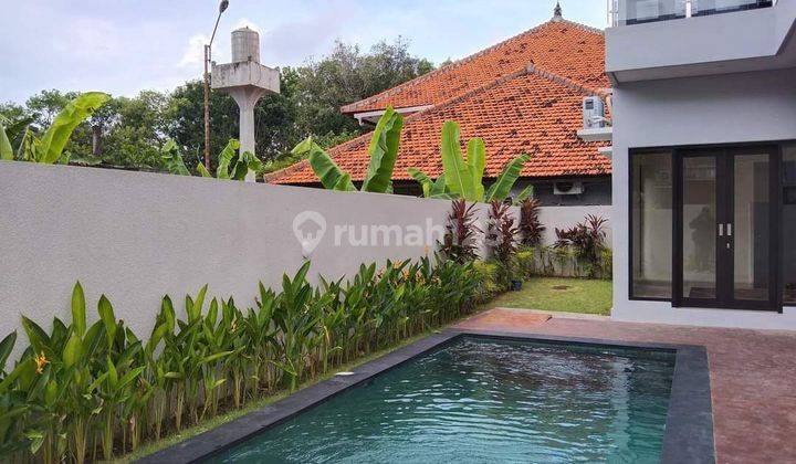 Villa Renon Lokasi Strategis  2