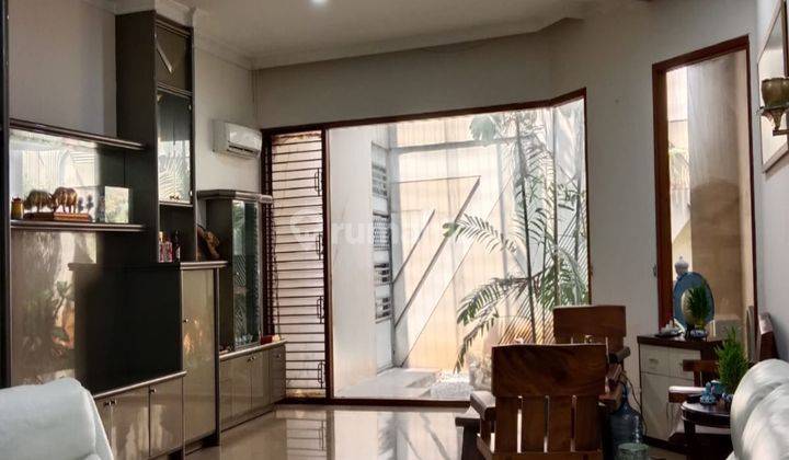 Rumah Murah Di Pluit, 1650 M2, 2 Lt, Hoek, Bisa Untuk Office 1