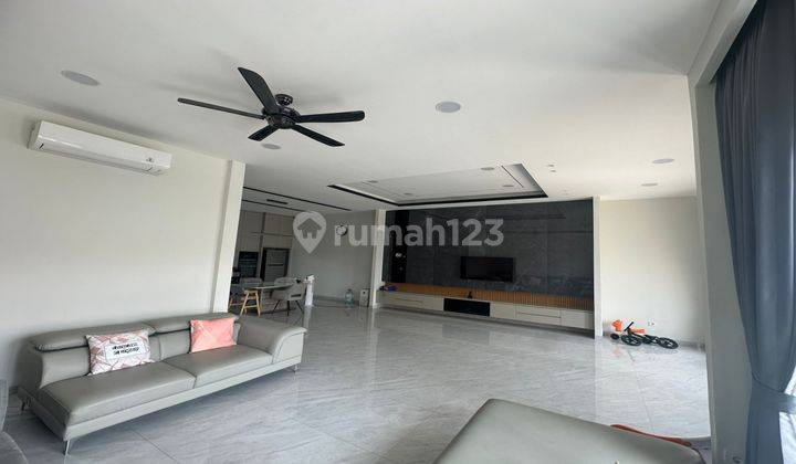 Rumah Di Bojong Indah, Luas 120 M2, 3.5 Lantai, Ada Rooftop, Shm, Harga Nego, Jakarta Barat 2