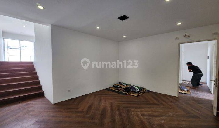 Rumah Mewah Murah Di Citra 6, 3 Lantai, Siap Huni, Harga Nego Sampai Deal, Jakarta Barat 2