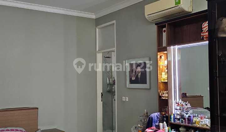 Rumah Puri Indah 15X20 M2 SHM 5 Kamar Bagus Harga Nego Jakbar